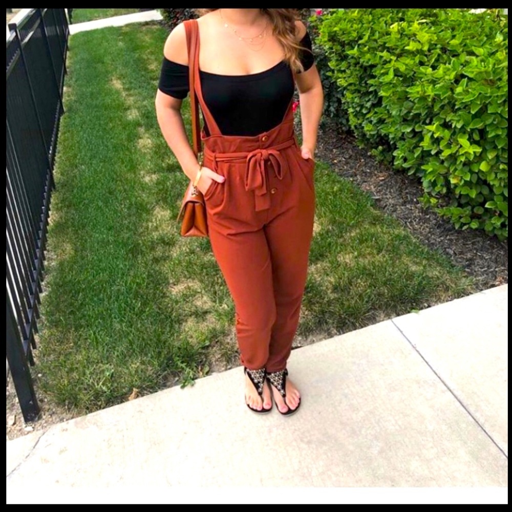 Jump suit / overalls